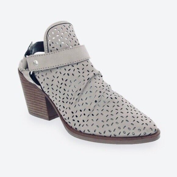 SUGAR Templer Faux Suede Gray Booties Laser Cut NWOT - Picture 1 of 9